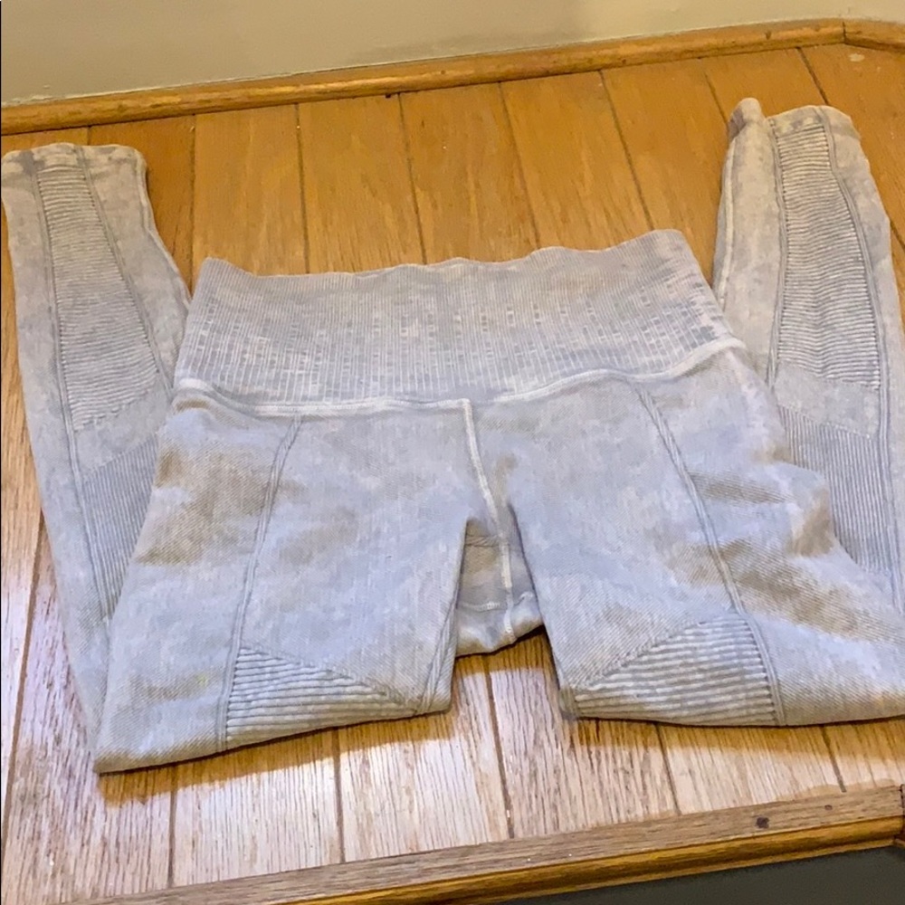 Avocado Vintage Fire Legging